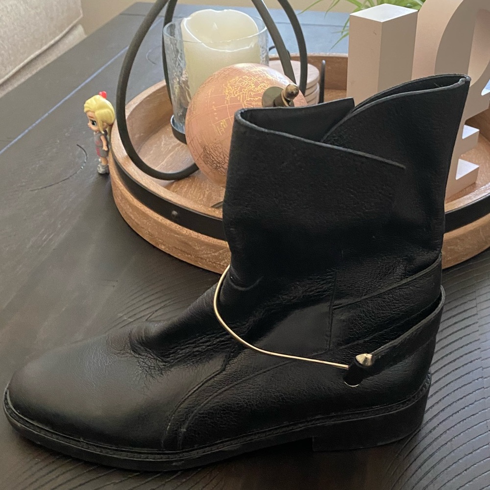 Balenciaga Original Short Boots